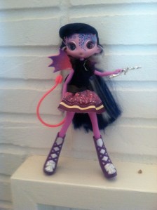 EquestriAlien 2013 "Frankendoll" type of customization by Omnidoll 2014. Photo by Omnidoll 2014.