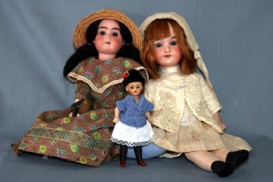 Armand Marseilles and Simon and Halbig Mignonette--late 19thc.-early 20thc. Repaired, rebuilt antique dolls by Omnidoll. Photo by Brian Lee
